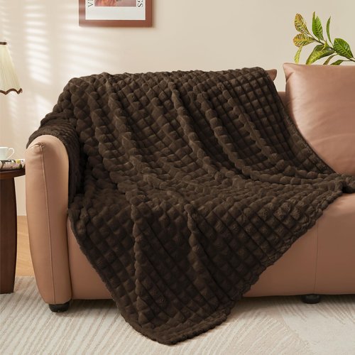 BEDELITE Brown Throw Blanket for Couch and Bed- Super Soft and Warm 3D Checkered Fluffy Fuzzy Fleece Blanket, Luxurious Plush Cozy Blanket for Room Decor Spring, 50x60 inches