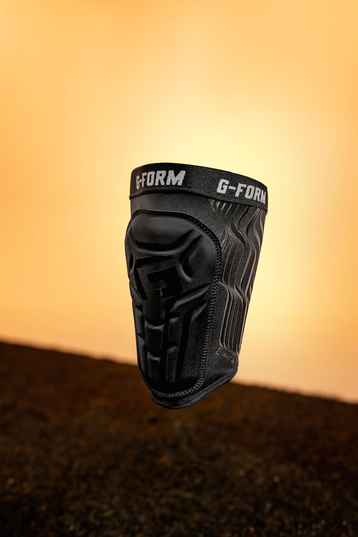 G-Form V2 Shin Guards NOCSAE, Black/Gloss Black, Youth S/M