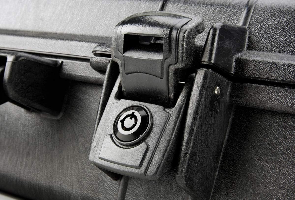 Pelican 1490 Case With Foam (Black)