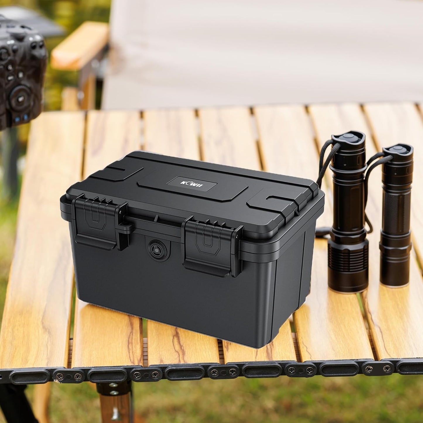KIWIFOTOS 28 18650 IP67 Slots Battery Organizer Case, Waterproof Protective Hard Case, Explosionproof Shockproof