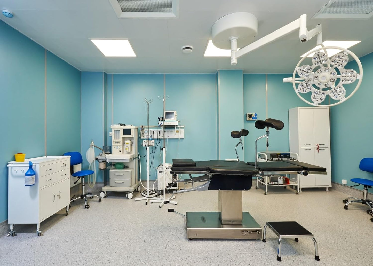 Loccor 7x5ft Fabric Hospital Operating Room Backdrop Doctor Surgery Anesthesia Bed Medical Equipment, Party Decoration