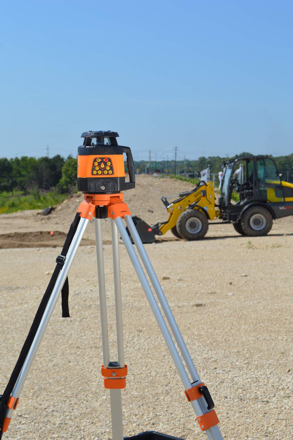 Johnson Level & Tool 40-6335 Contractor Aluminum Tripod with 5/8" - 11 Thread, 4'-5' Working Height, Silver/Orange, 1 Tripod