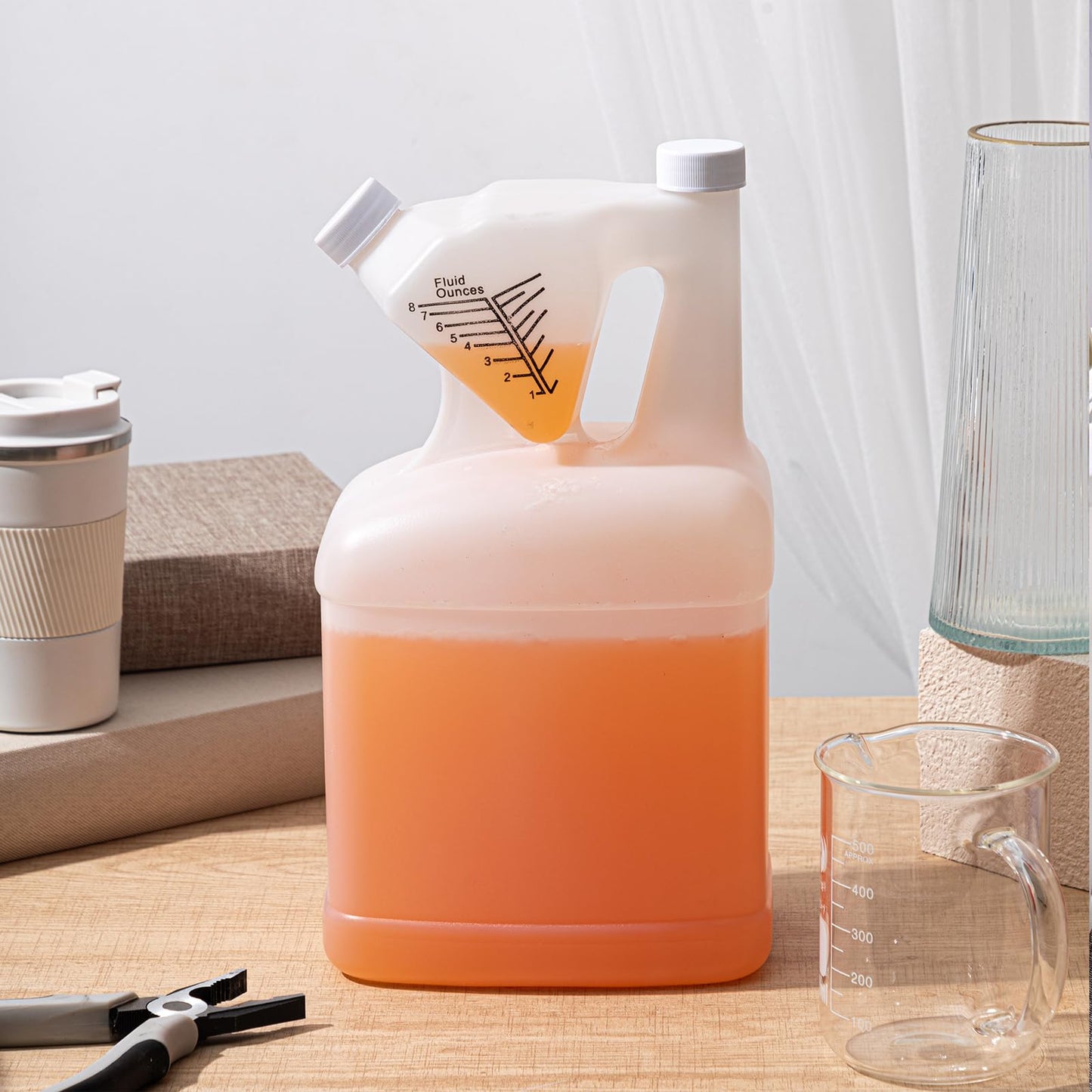 Yiyiring 8 Pcs 128oz Measure Container and Pour Measuring Containers HDPE Plastic Measuring Bottle, 8oz Measure Capacity