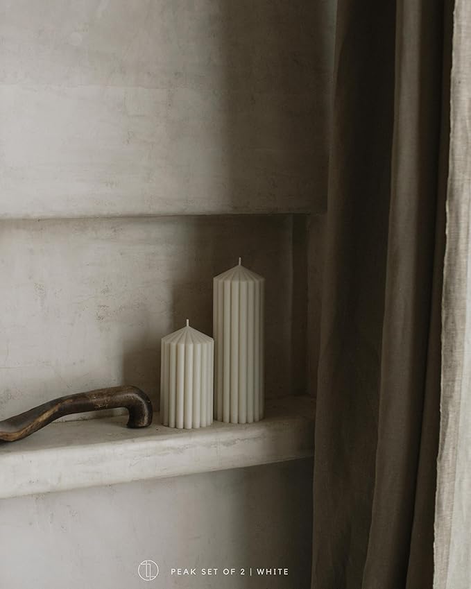 LAWA Ribbed Peak Pillar Candle - Large Beautiful Handmade Pillar Scented Soy Wax Candle Elegant Bubble Aesthetic Candle Housewarming Gift Home Room Shelf Decor Idea White (Medium, White)