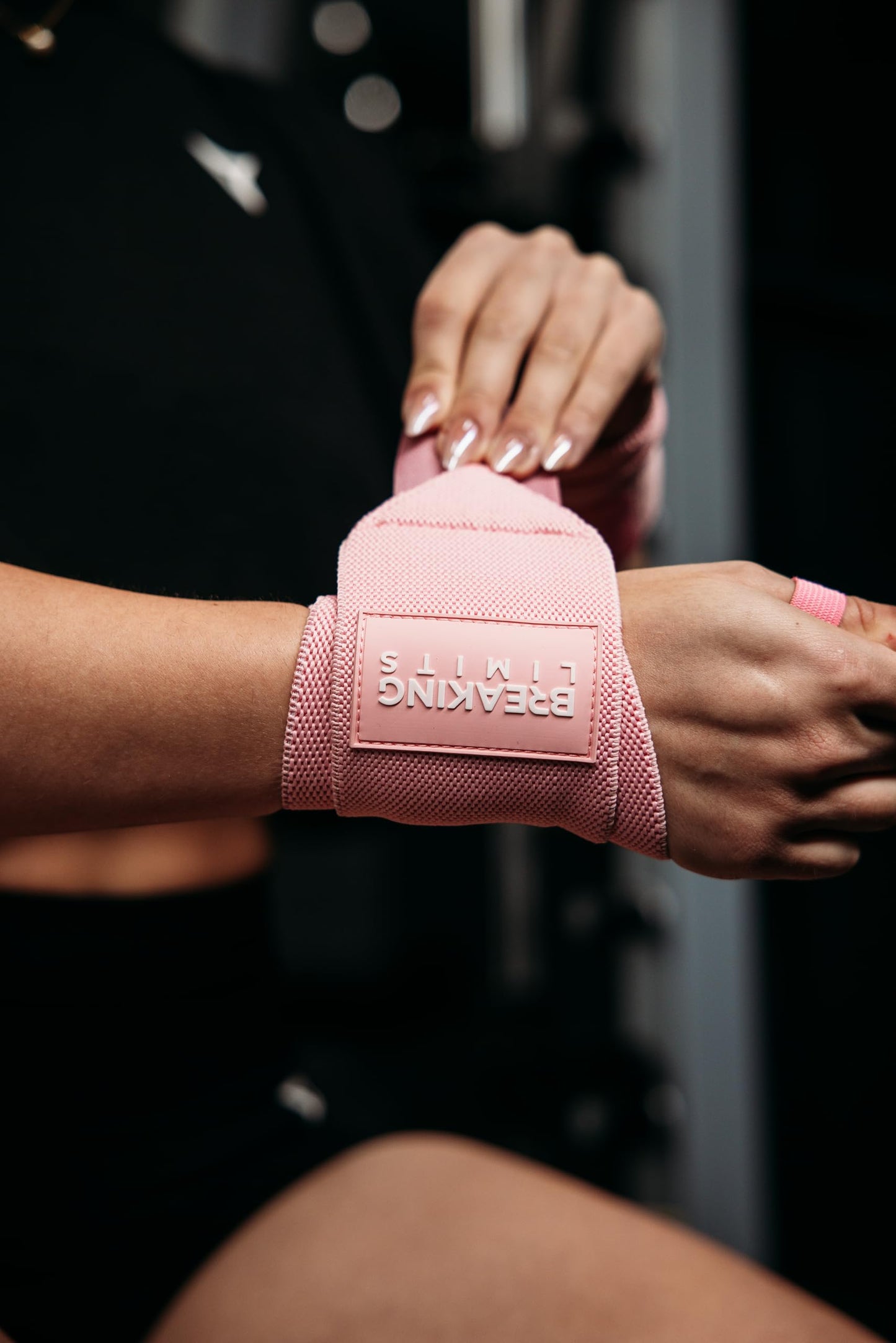 Breaking Limits Gym Straps Weight Lifting Wrist Wraps Bundle – Workout Lifting Straps for Deadlift – Wrist Straps for Weightlifting Men & Women - Muñequeras Para Gym (Pink)