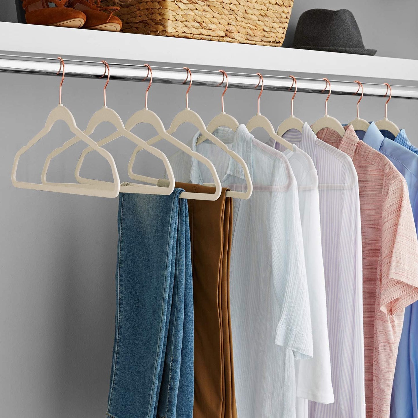 VECELO Premium Velvet Clothes Hangers Suit Heavy Duty (100 Pack)-Non Slip & Space-Saving with 12 Finger Clips & 2Tie Rack Excellent for Men and Women,Light Beige