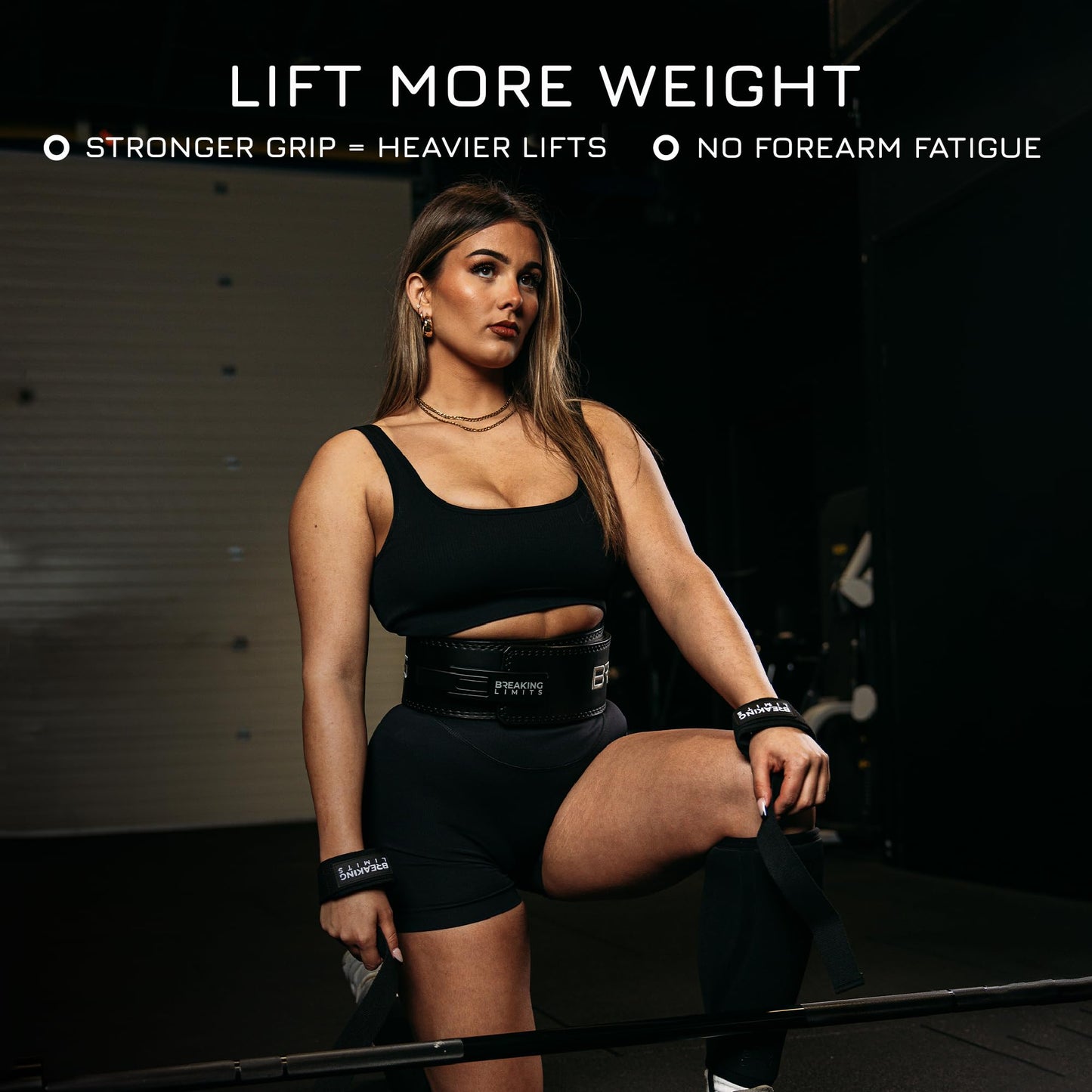 BREAKING LIMITS Set of Lifting Straps & Wrist Wraps - 2 Wrist Bandages, 2 Lifting Aids - Strength Training, Weight Lifting, Bodybuilding, Lift Training, Powerlifting, One Size | (Black)