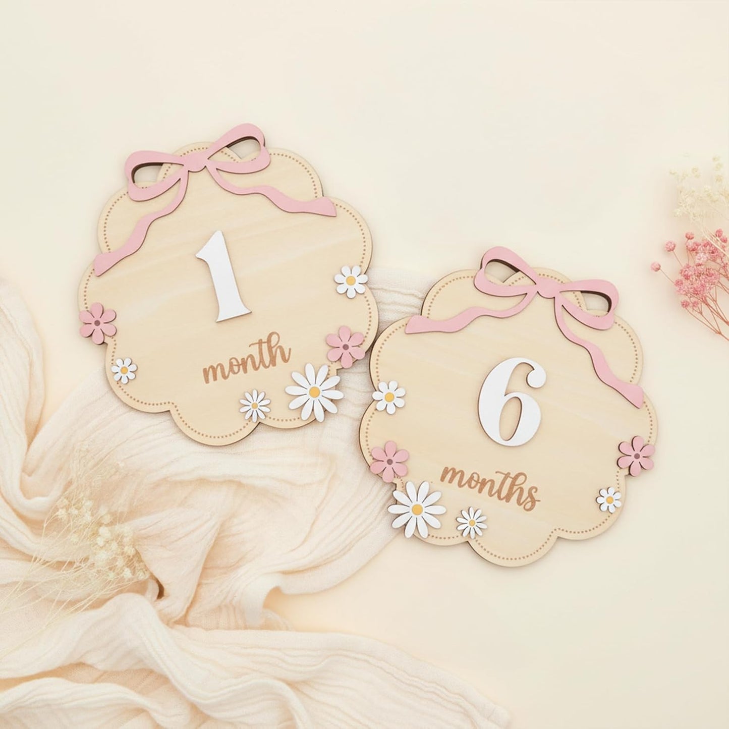 TTMerriwood Set 112 Wooden Baby Monthly Milestone Sign with Pink Bow, Month Cloud Shape Photo Prop, Floral Baby Girl