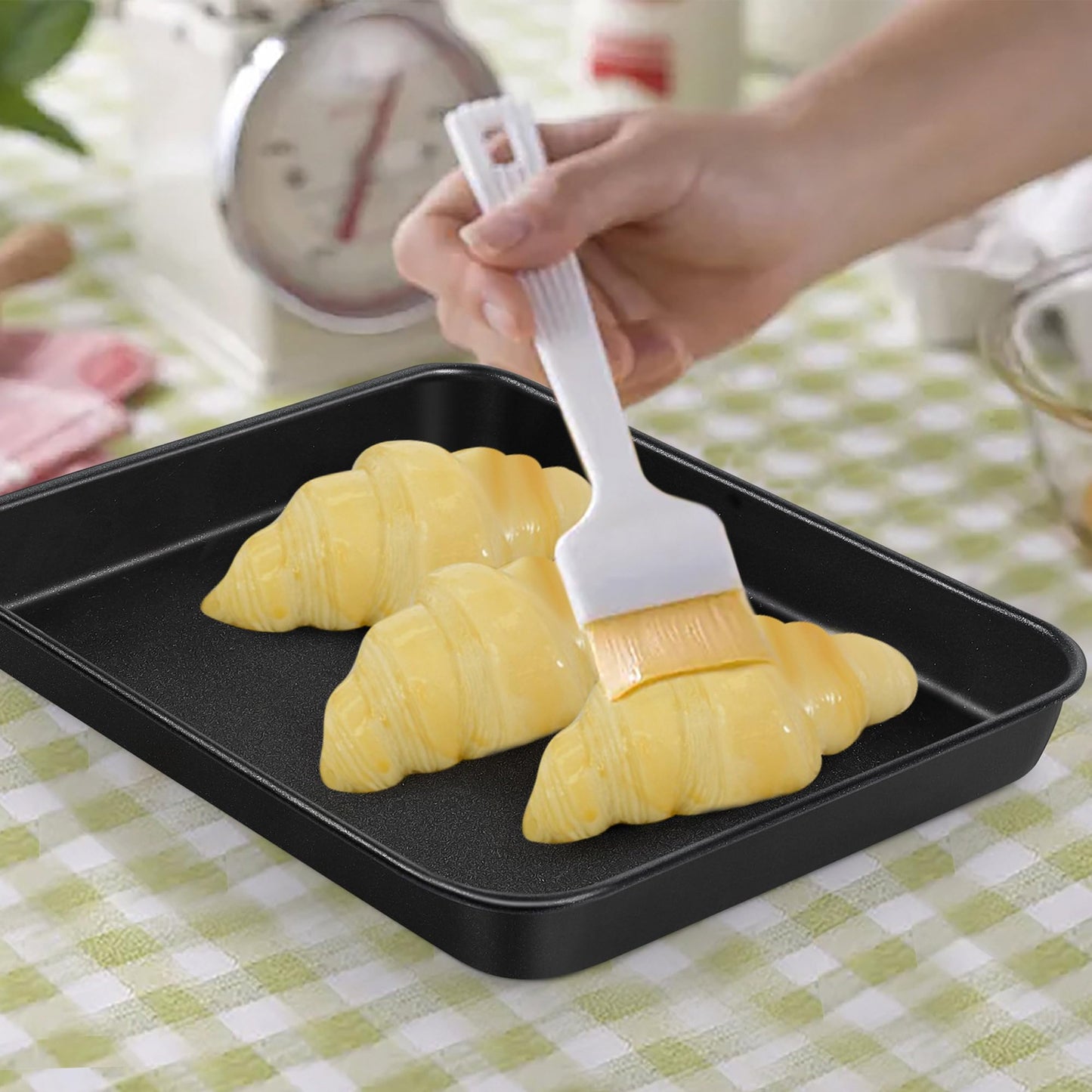 TeamFar Small Toaster Oven Pan, 9.25 x 7 x 1 Inch Carbon Steel Non Stick Coated Mini Toaster Oven Baking Pan Tray for Ovenware, Non-Toxic & Heavy Duty, Roll Edge & Easy Clean