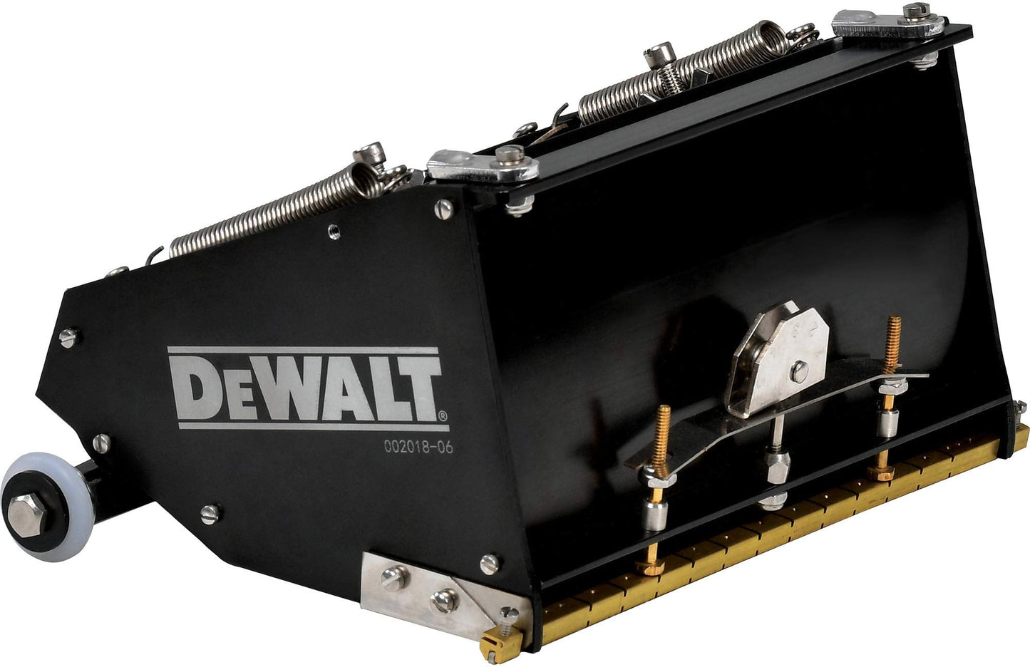 DEWALT 7-Inch MEGA Flat Box | High Capacity + Easy Clean | DXTT-2-767