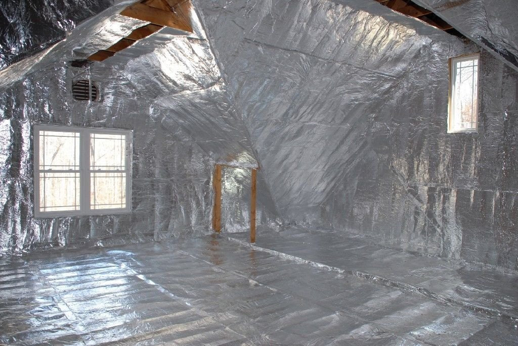 US Energy Products Radiant Barrier Insulation 1000 sqft (4ft Wide) Commercial Grade Perforated No Tear Green Energy Radiant Barrier Reflective Insulation Solar Attic Foil Roof House Wrap SCIF RIFD