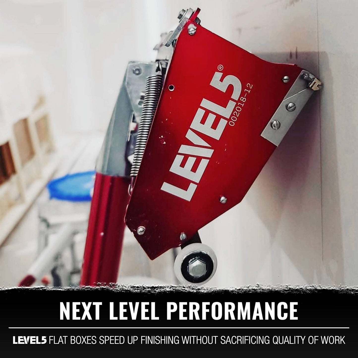 LEVEL5 Drywall Flat Box Extension Handle, 30" to 42" Pro-Grade, Anodized Aluminum | 4-781