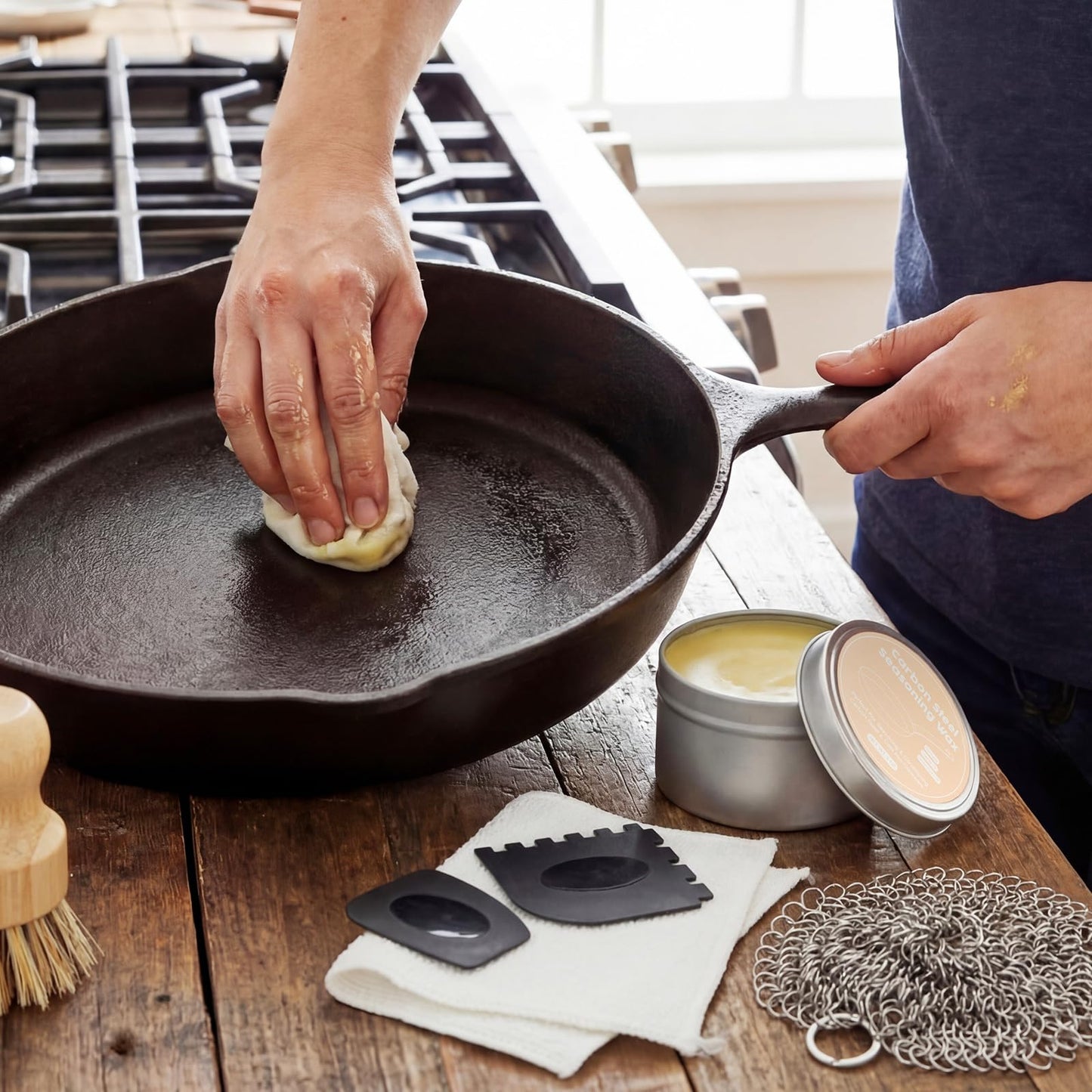 ElaraBerry 6 Pcs Cast Iron Cleaning Kit Includes Cast Iron Seasoning Wax, Chain Mail Scrubber, Cleaning Brush, Scrapers and Dish Towel Carbon Steel Care Set for Pan Grill Kitchen Supplies