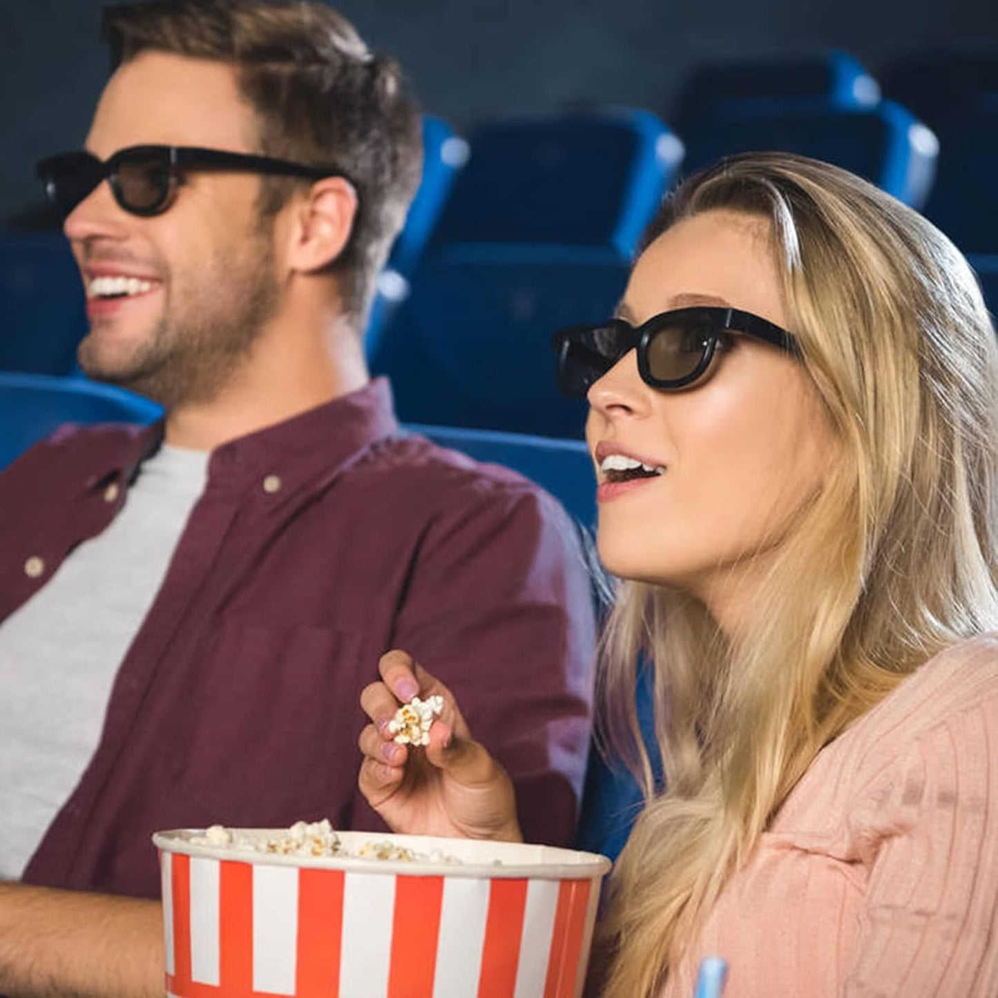 Cocar 3D 6-Pack 3D 3D Real Glasses, Circular Polarized Passive Glasses for Real Cinema, TV, and Projectors Non-Flashing