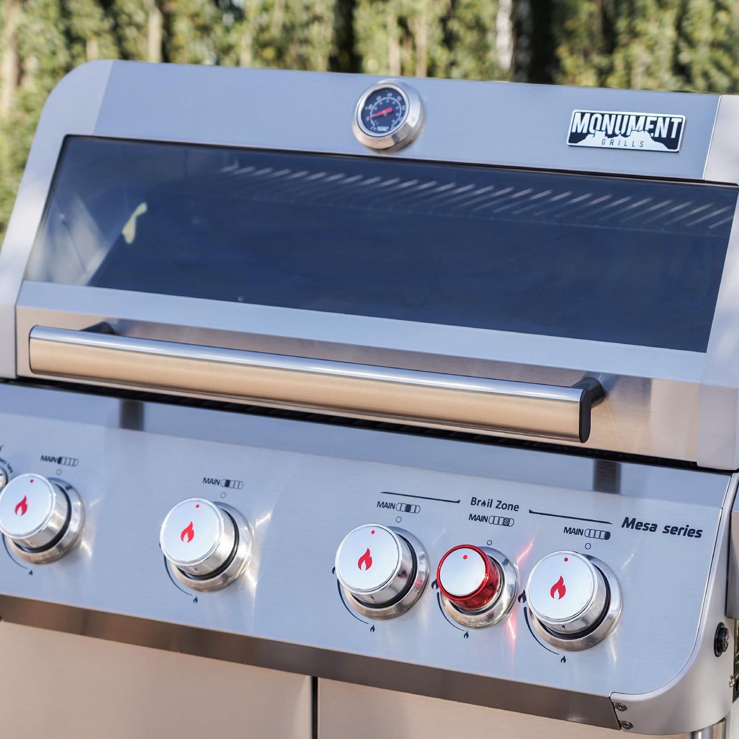 Monument Grills Mesa Series, 4+1 Outdoor Barbecue Stainless Steel Propane Gas Grill, 4 Burners & 1 Side Burner 62,000 BTU Patio Garden Barbecue Grill with Knob Controls, Mesa415BZ