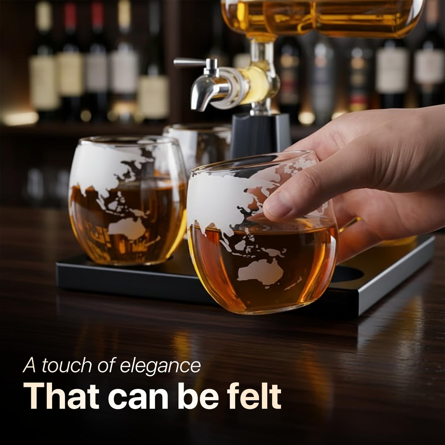 TRUCART - Boat Whiskey Decanter Set with 4 Glasses – 1100ml Elegant Ship-in-Bottle Design on Wooden Base – Premium Glass & Wood, 310ml Glasses – Luxury Gift for Whiskey Lovers, Office or bar