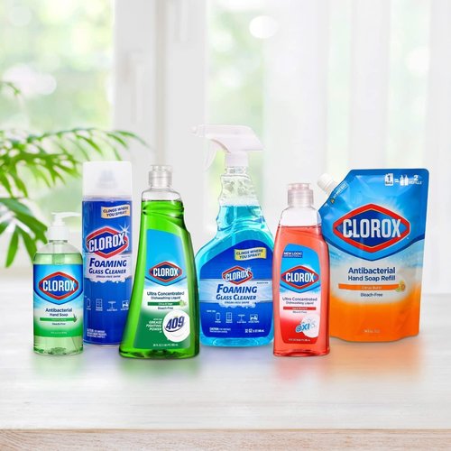 Clorox Foaming Glass Cleaner - Streak-Free No Drip Formula for Windows & Mirrors | 32 Ounce - 2 Pack