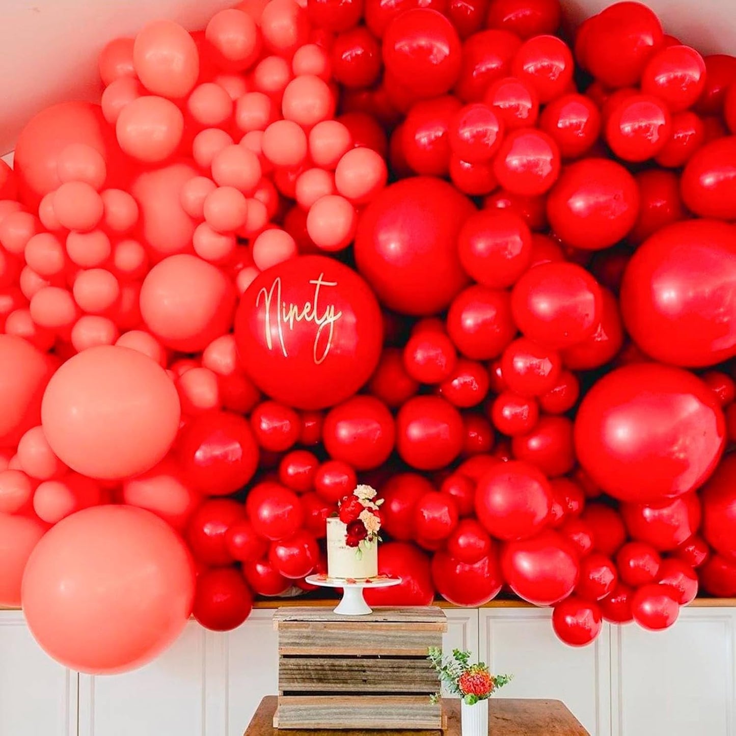 PartyWoo White & Red Balloons - 100 Pack for Stunning Celebrations | Perfect for Events