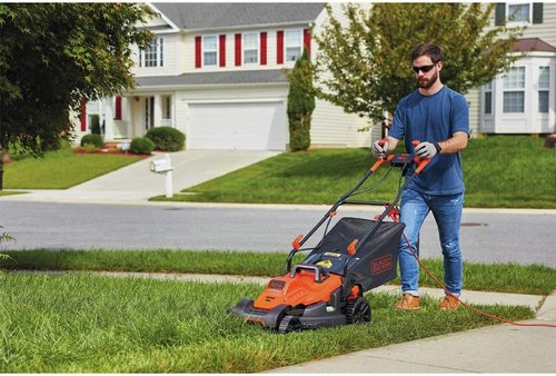 BLACK+DECKER Electric Lawn Mower - 15-Inch, 10-Amp Corded Design with Convenient Bike Handle