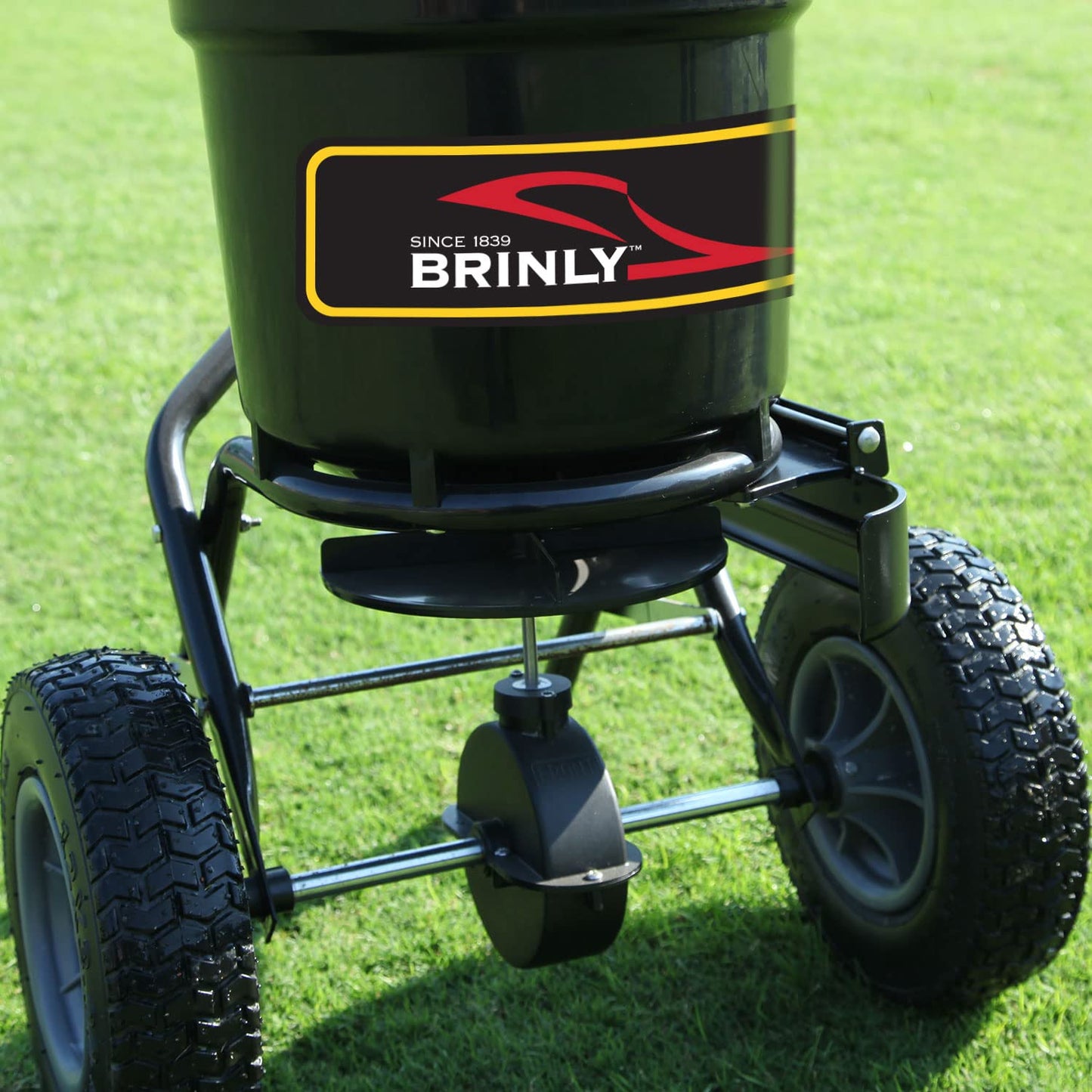 Brinly P20-500BHDF-A Push Spreader with Side Deflector Kit and Hopper Grate, 50 lb. Capacity - Flat Black