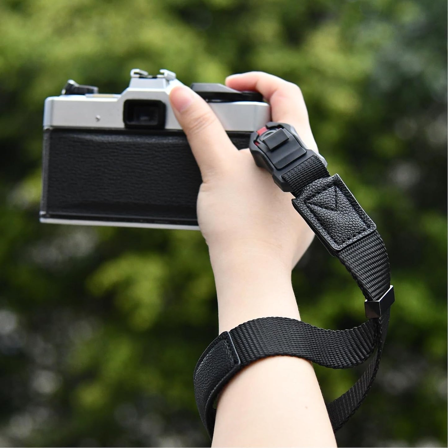 1 inch 198lbs Quick Release Camera Wrist Strap Compatible for Peak Design Buckle Adjustable Wide Load Capacity