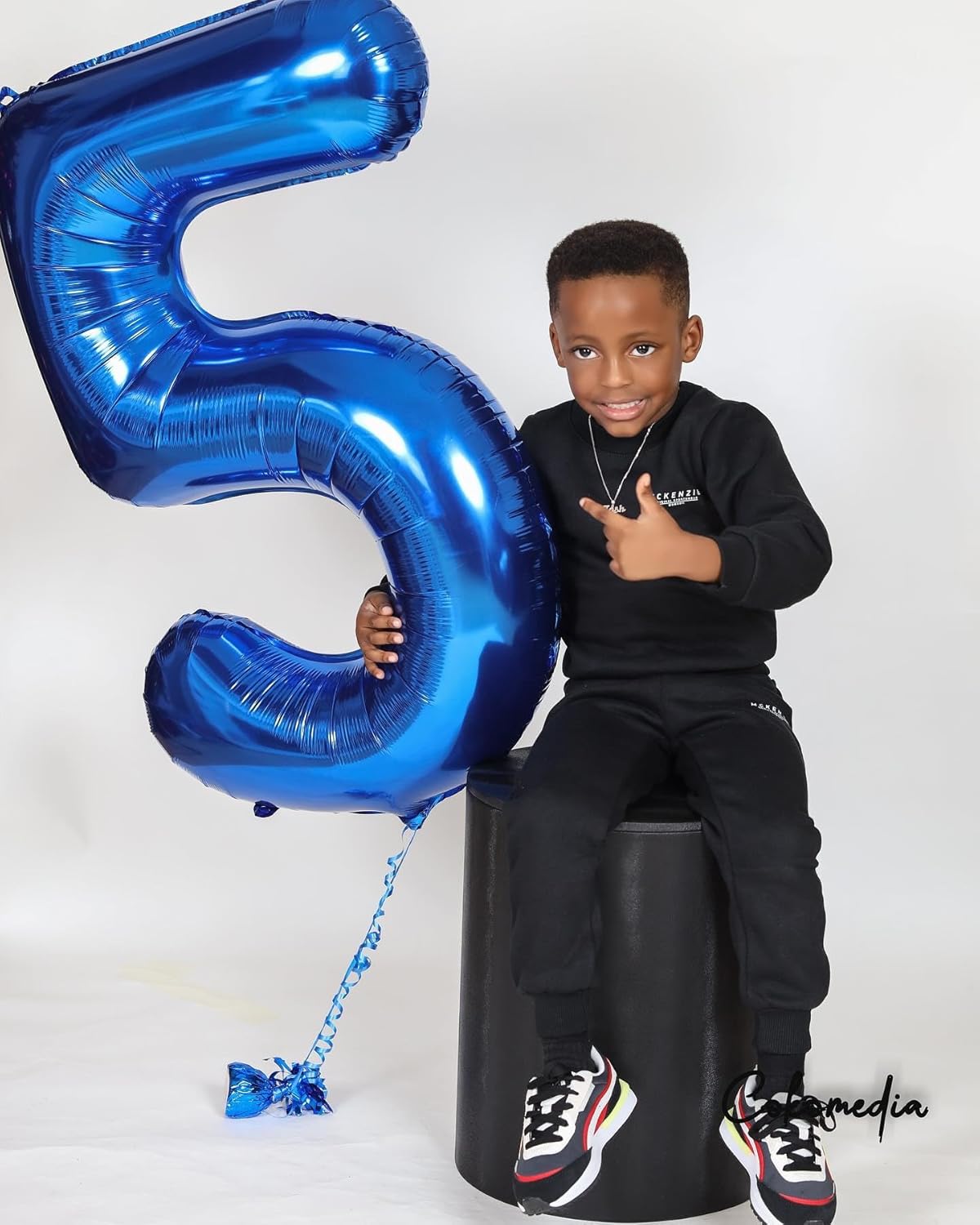 Number 90 Balloon by [Brand Name] - 40 Inch Navy Blue Birthday Decoration for 90th Celebration