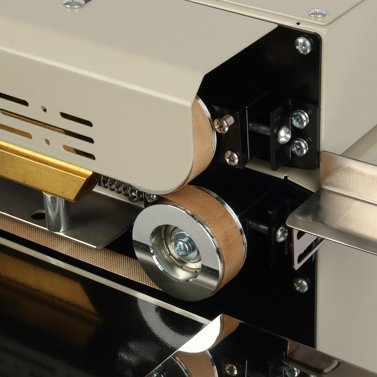 U.S. Solid Continuous Band Sealer Machine, 12 mm Wide Horizontal Heat Seal, Adjustable Sealing Position, Temperature & Speed Control, 110 V 600 W