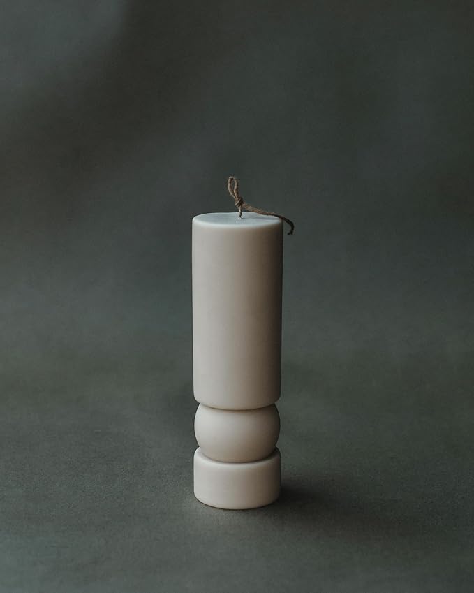LAWA Zen Candle - Beautiful Handmade Pillar Scented Soy Wax Elegant Aesthetic Candle Housewarming Gift Home Room Shelf Decor Idea (Light Beige)