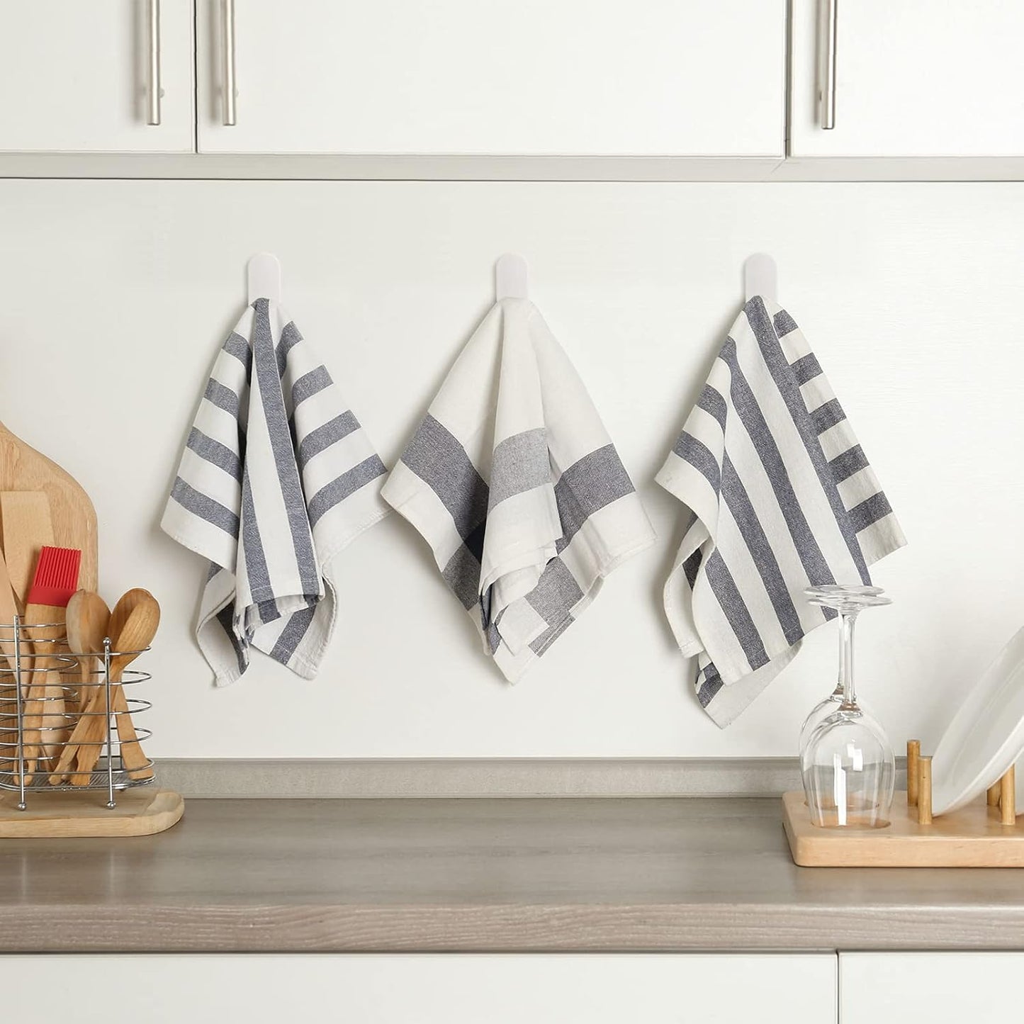 Yulejo Wall Hangers - Durable Plastic Adhesive Hooks for Towels, Jackets & Kitchenware (20 Pack)