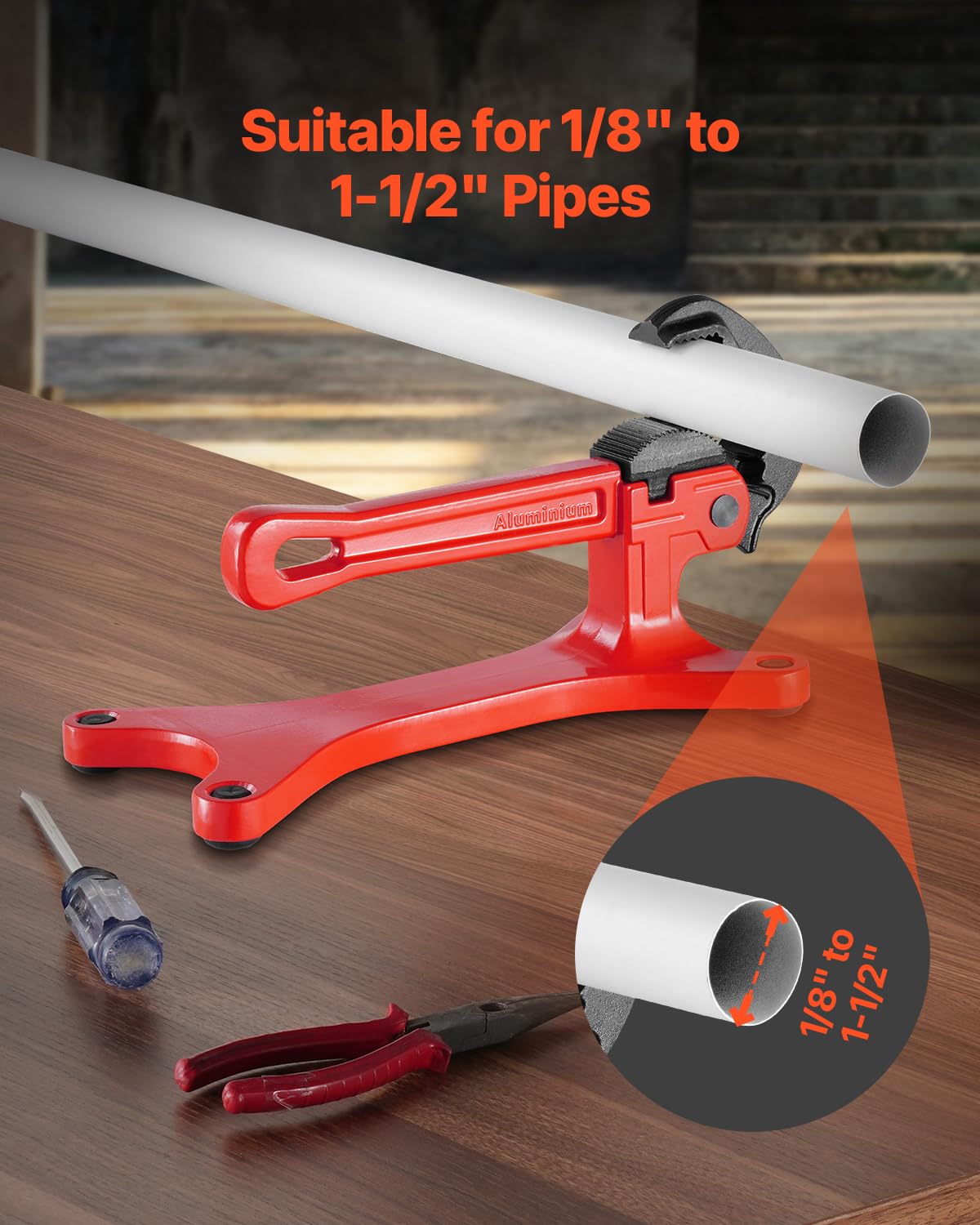 VEVOR Portable Pipe Vise, Lightweight Aluminum Pipe Vise with 1/8" to 1-1/2" Clamping Capacity, Ideal for Onsite Plumbing Installation, Repair, and Maintenance