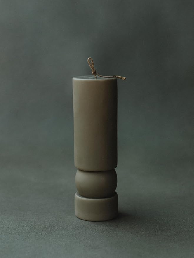 LAWA Zen Candle - Beautiful Handmade Pillar Scented Soy Wax Elegant Aesthetic Candle Housewarming Gift Home Room Shelf Decor Idea (Earthy Green)