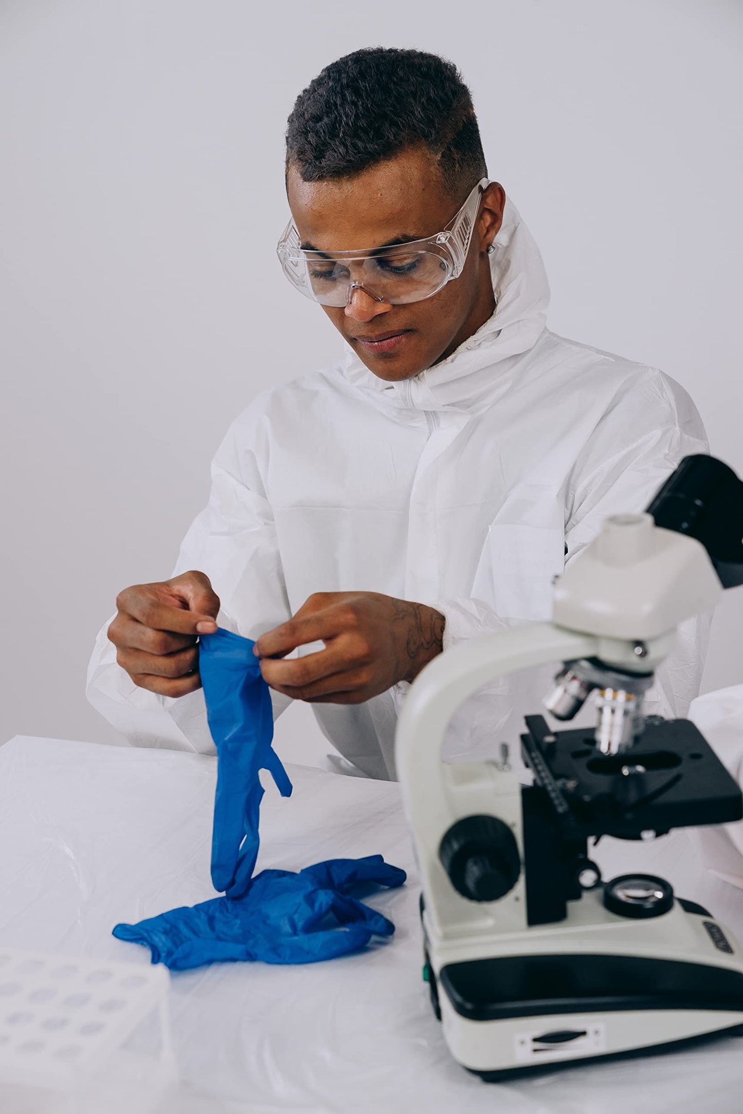 Inspire Nitrile Gloves Medical Examination | The Original Quality Stretch Cobalt Blue | 4.5 Grade Disposable Gloves Latex Free Doctors, EMT, Food Service, Cleaning, Household, Hospitals and More