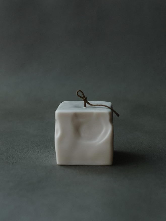 LAWA Raw Block Candle - Beautiful Handmade Pillar Scented Soy Wax Elegant Aesthetic Candle Housewarming Gift Home Room Shelf Decor Idea (Light Beige, Small)