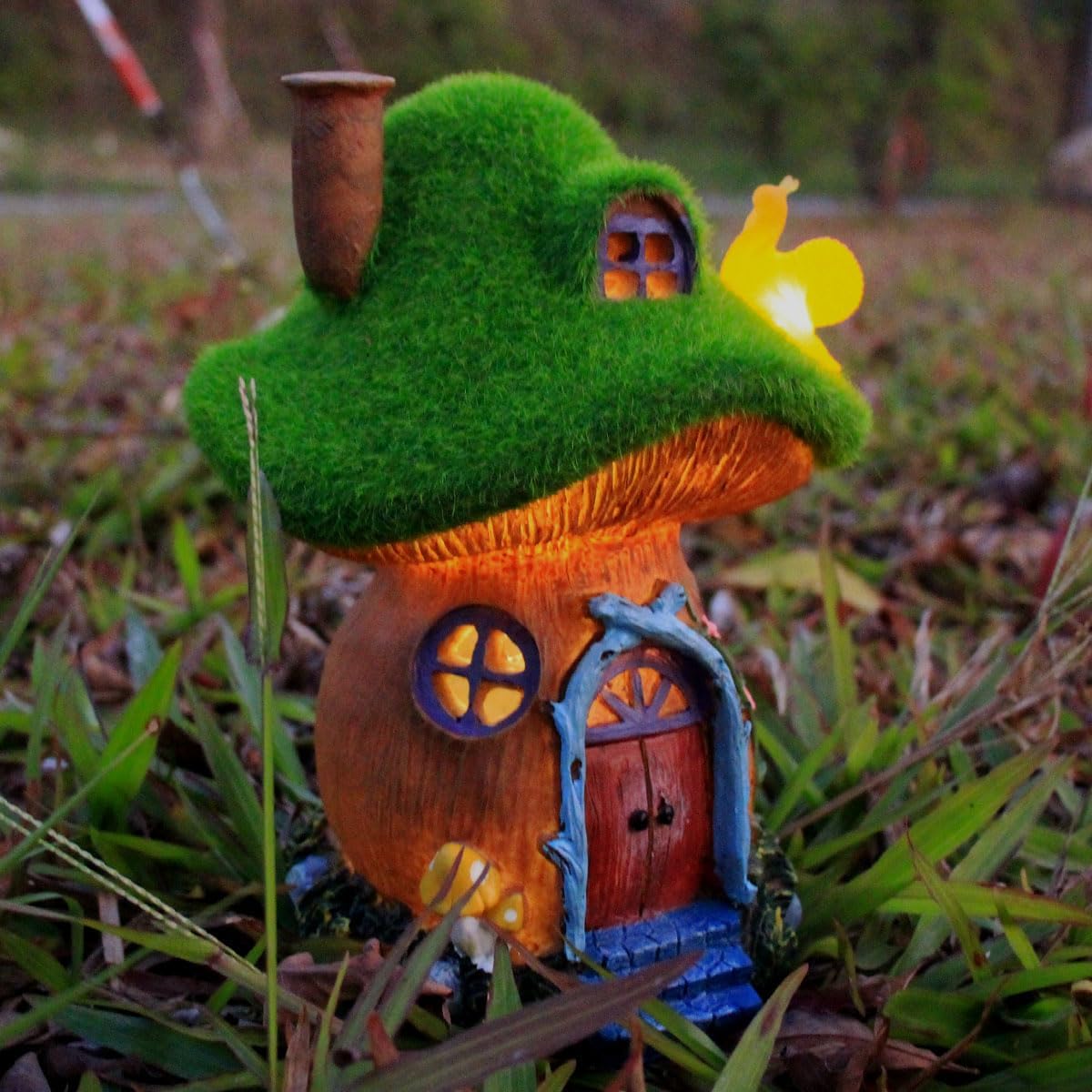 Skiennix Mushroom Garden Statues - Solar Powered Fairy House Figurine for Outdoor Decor | Perfect Gift for Women, Moms, and Grandmas