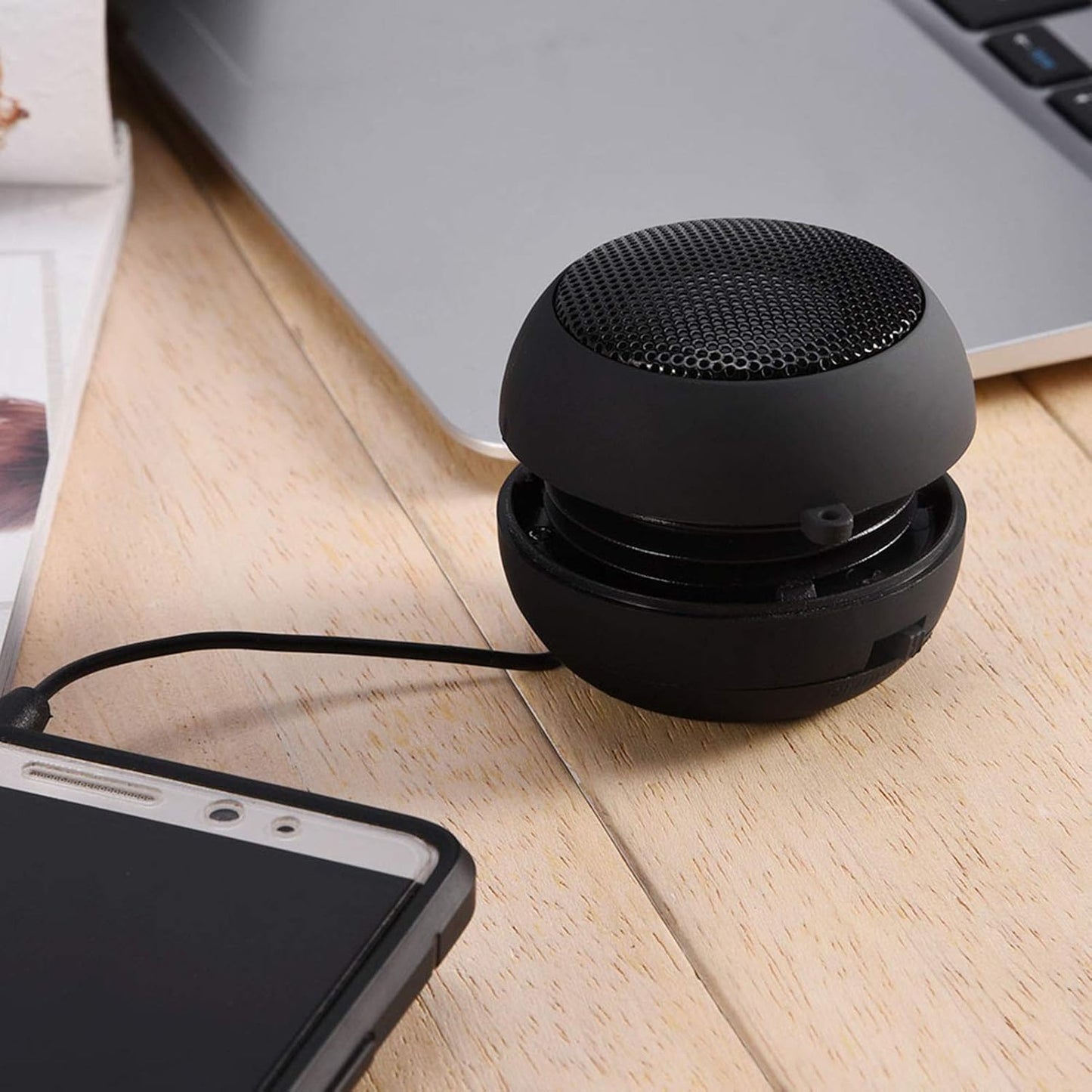 WAONIQ 3.5mm MP3 Mini Portable Speaker Strong Built-in Battery for Mobile Phones PC Laptop (Black)