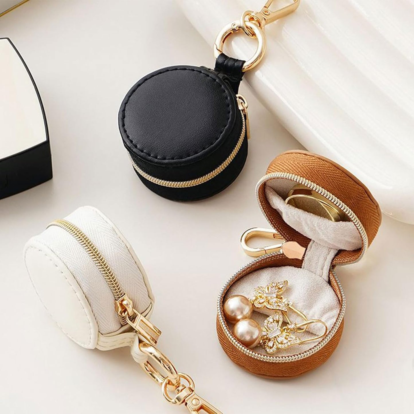 BWTRQ Jewelry Ring Holder Keychain - Portable Travel Sports Ring Keeper Case - Mini Small Versatile Carrying Display Storage Organizer Box With Key Chain (White)