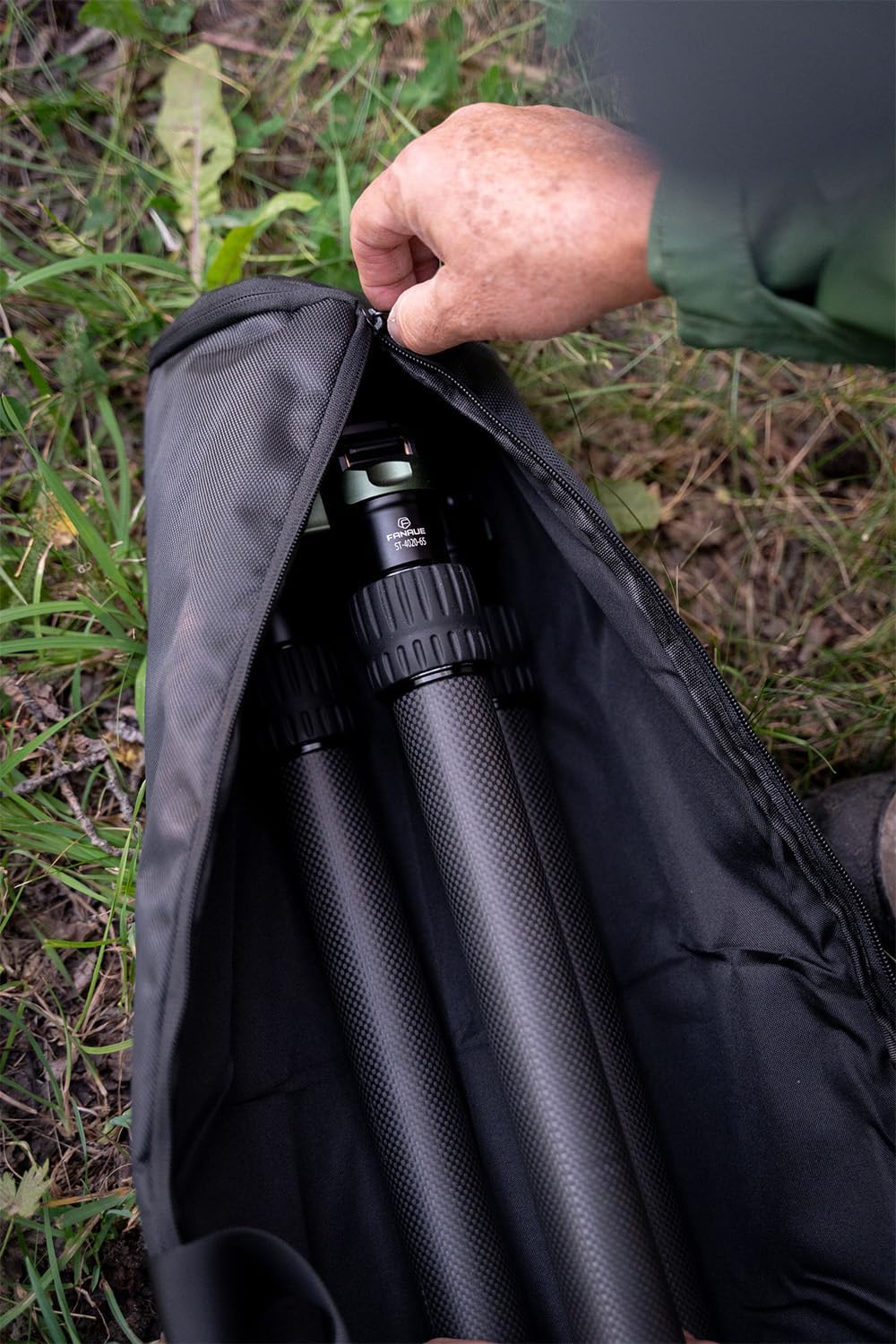 Compartments,39.4x9.8x9.8in Fanaue Tripod Case with Heavy Duty Tripod Bag with Shoulder Straps,All Padded Carrying Case
