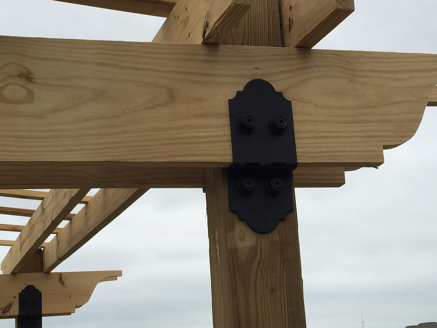OZCO 2 Pcs Laredo Sunset Post to Beam Connector 8" | Decorative Post to Beam Bracket for Pergola, Pavilion, Deck and Outdoor Wood Structures | Powder-Coated Galvanized Steel Hardware