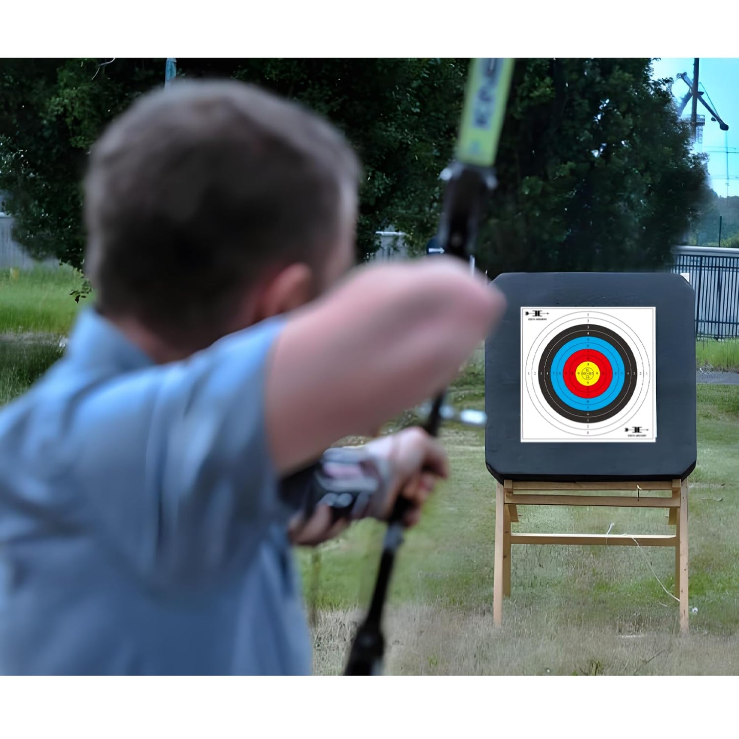 e5e10 Targets Paper for Archery Shooting 20/40pcs - Made Degradable Plastic - Bow & Arrow Targets for Hunting Archery Targets Practice Accessories (Standard Archery, 10 Rings, 40 x 40cm, 80 x 80cm)