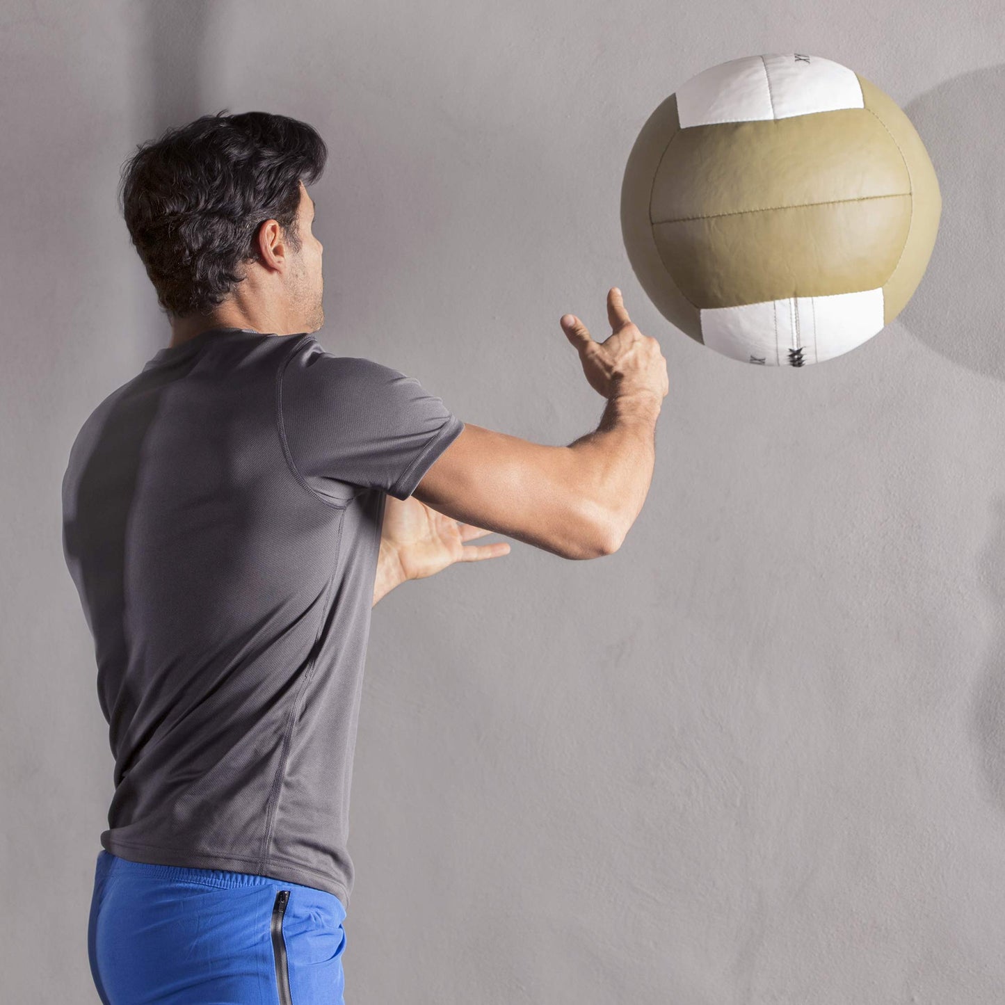 Champion Sports RPX30 Rhino Promax Slam Balls, 30 lb, Soft Shell with Non-Slip Grip, Medicine Wall Exercise Ball for Weightlifting, Plyometrics, Cross Training, & Home Gym Fitness