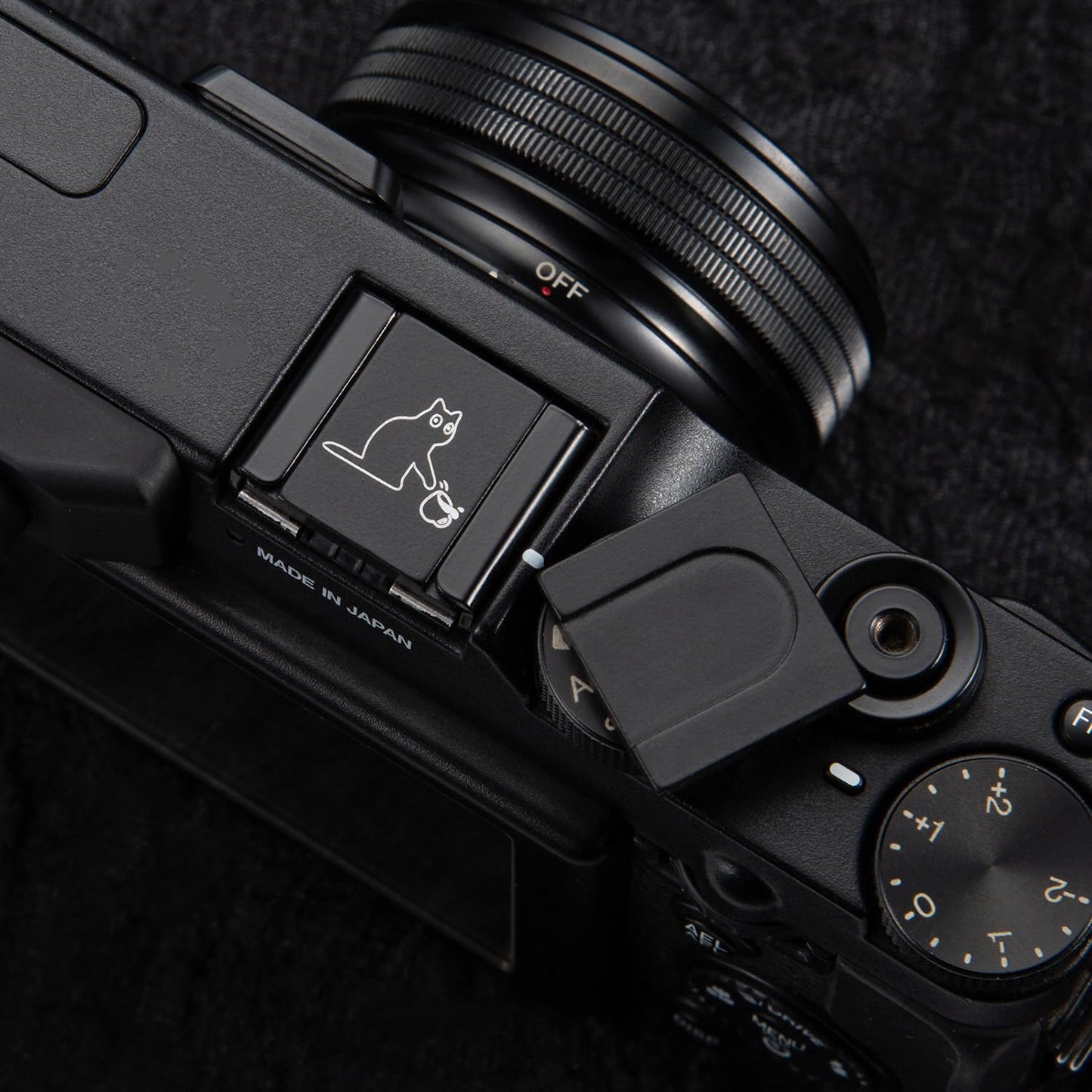 Set X100VI X100V X-M5 X-E5 X-T4 X-T3 (CAT-01-Hot Camera Metal Hot Shoe Cover Shutter Buttons Protector for Fujifilm