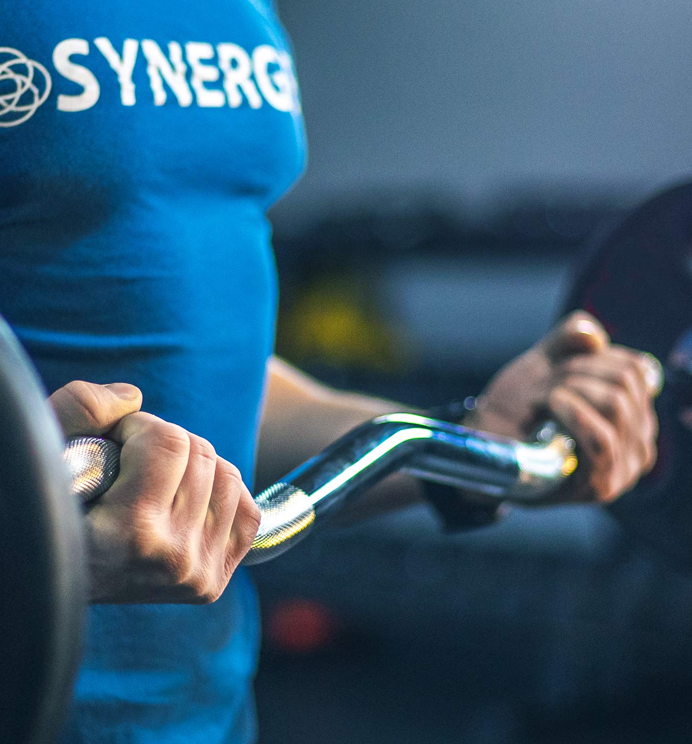Synergee Fixed 20LB Easy Curl Bar Pre Weighted Curved Steel Bar with Rubber Weights - Fixed Weight