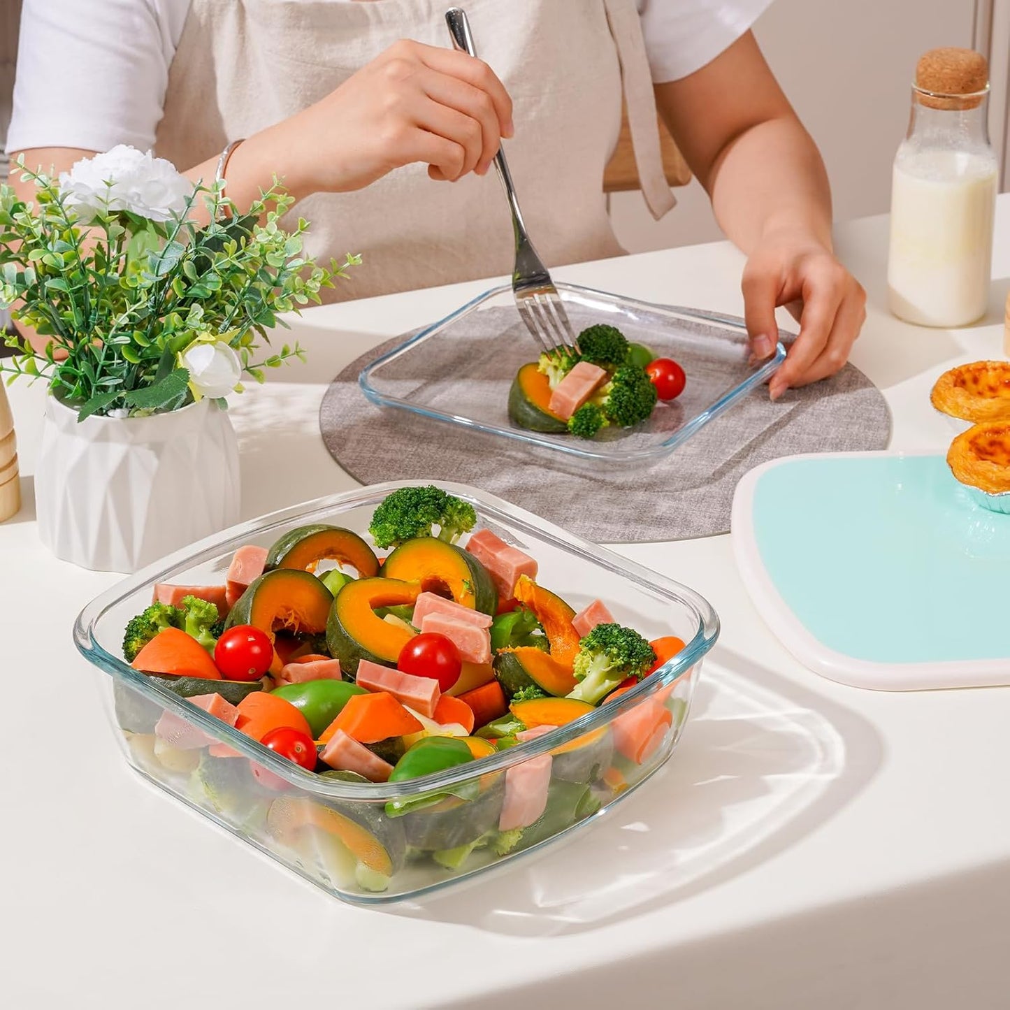 NUTRIUPS Glass Baking Dish - BPA-Free Lids & Mint Green Contrast Lid | 9 x 9 Square Pan