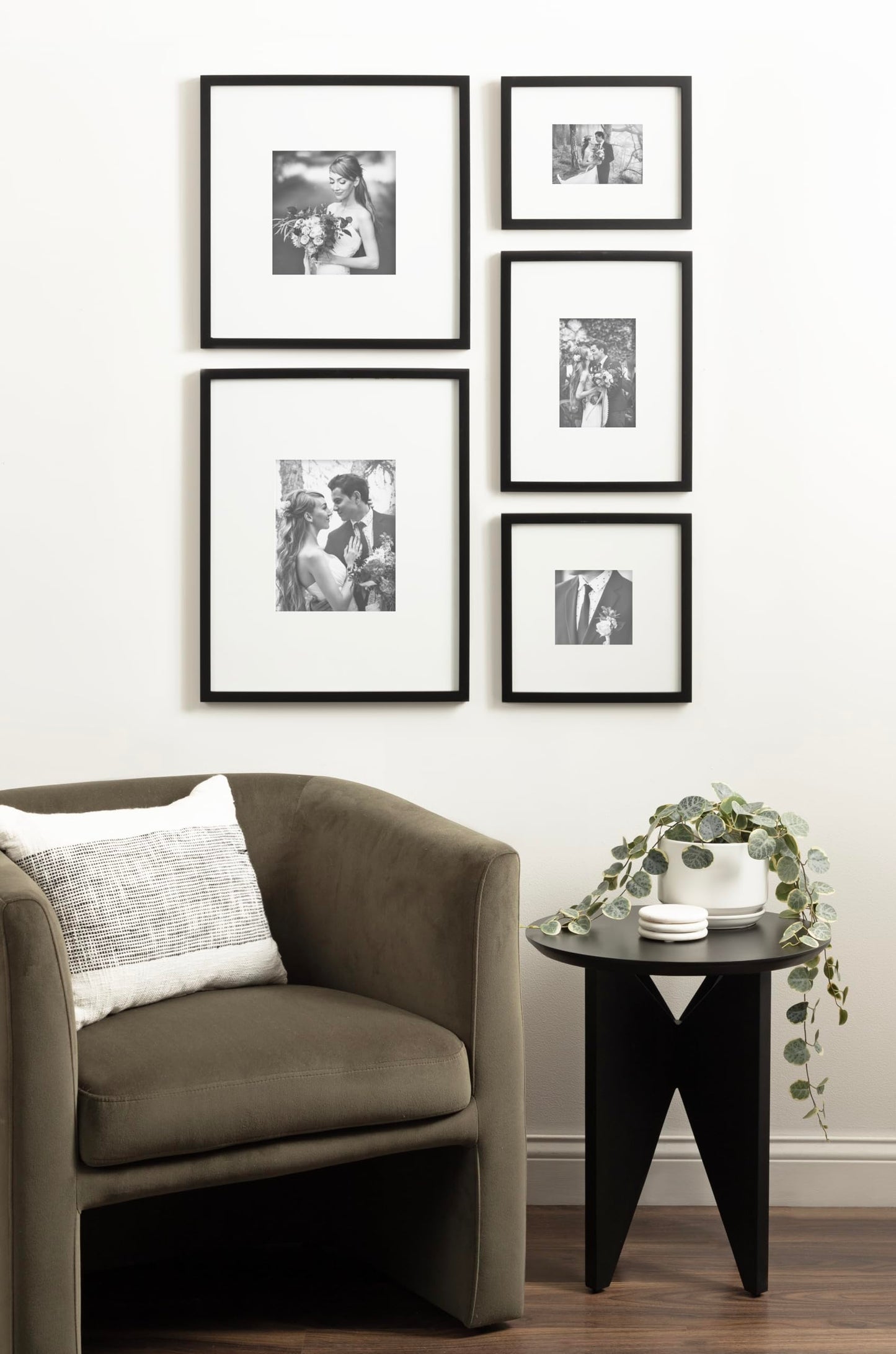 Kate and Laurel Gallery Contemporary Rectangle Picture Frame Set of 5, Varying Sizes, Black, Modern Five-Piece Photo Frames for Gallery Wall Set in Living Room Wall Decor