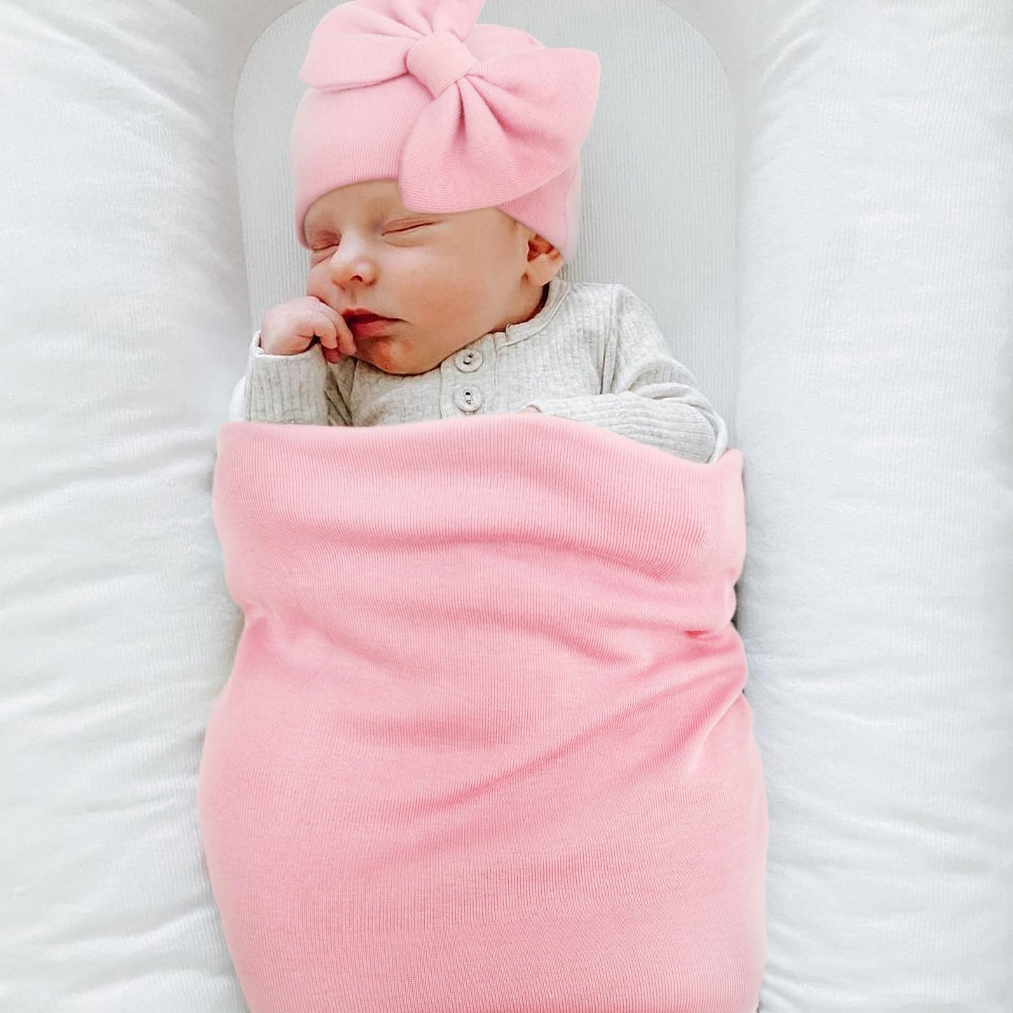 AQOKKA Newborn Receiving Blanket with Bow Hat Mittens Set Nursery Swaddle Wrap Toddler Swaddles for Newborn Baby Boy Girl