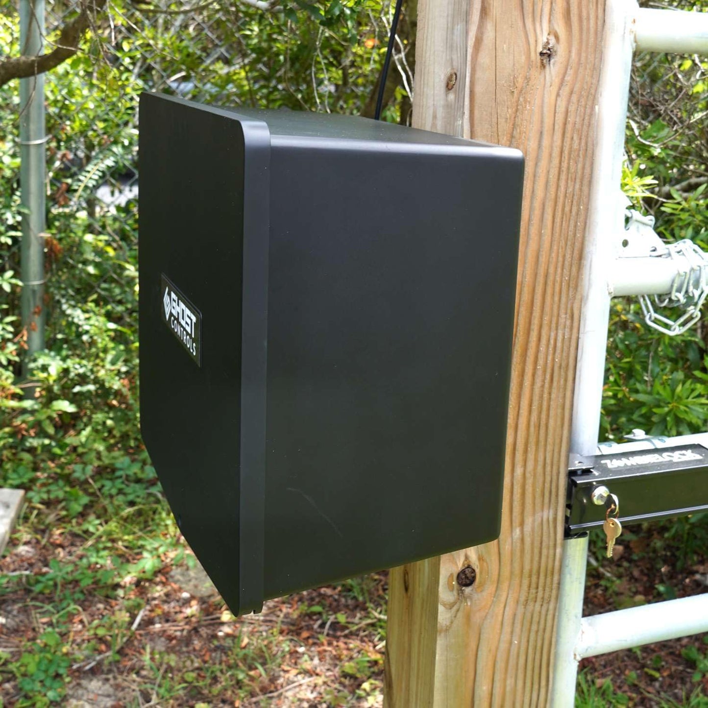 Ghost Controls Large Deep Cycle Battery Box (Battery Not Included) - ABBL