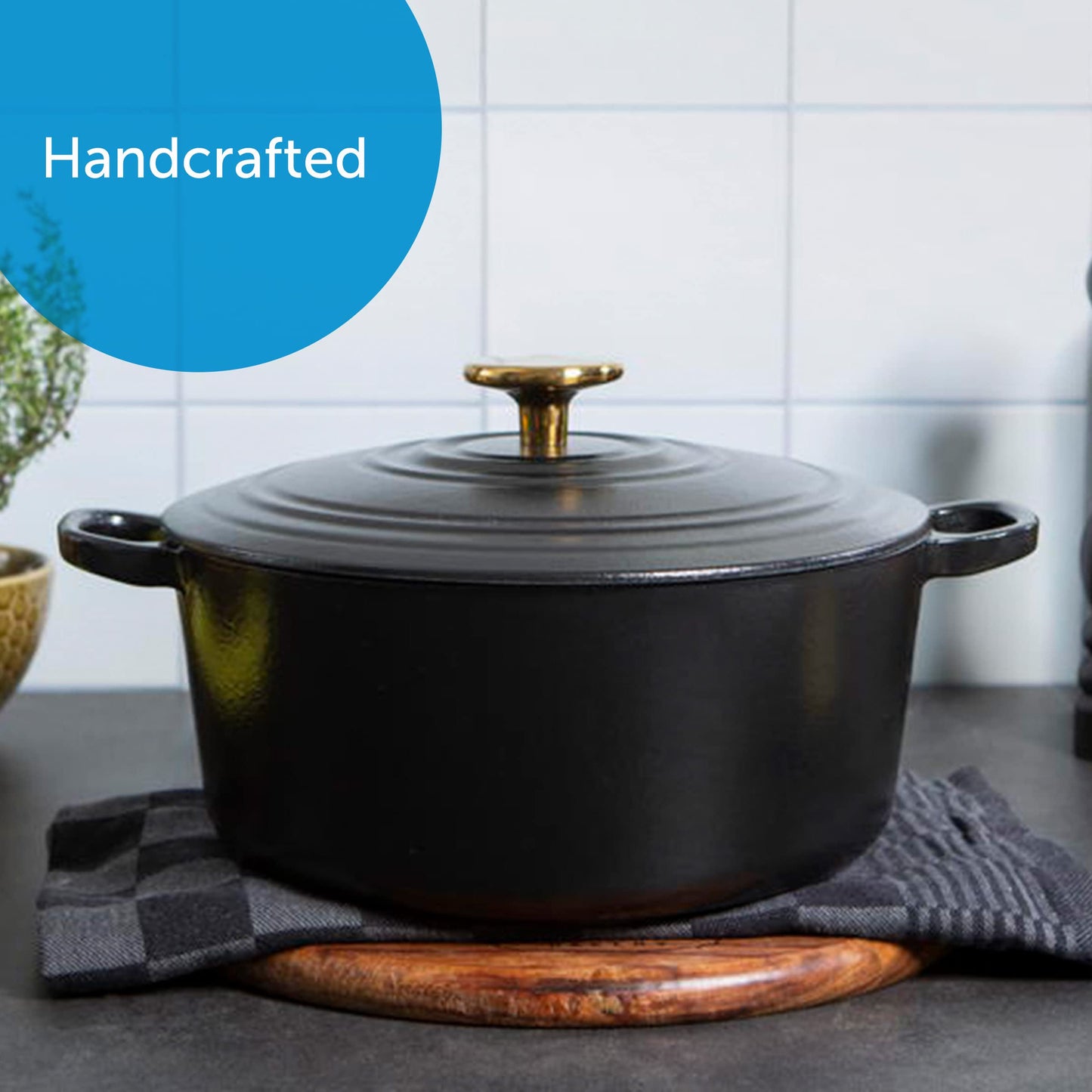 BK Cookware Bourgogne Enameled Cast Iron 4.4QT Dutch Oven, Pitch Black