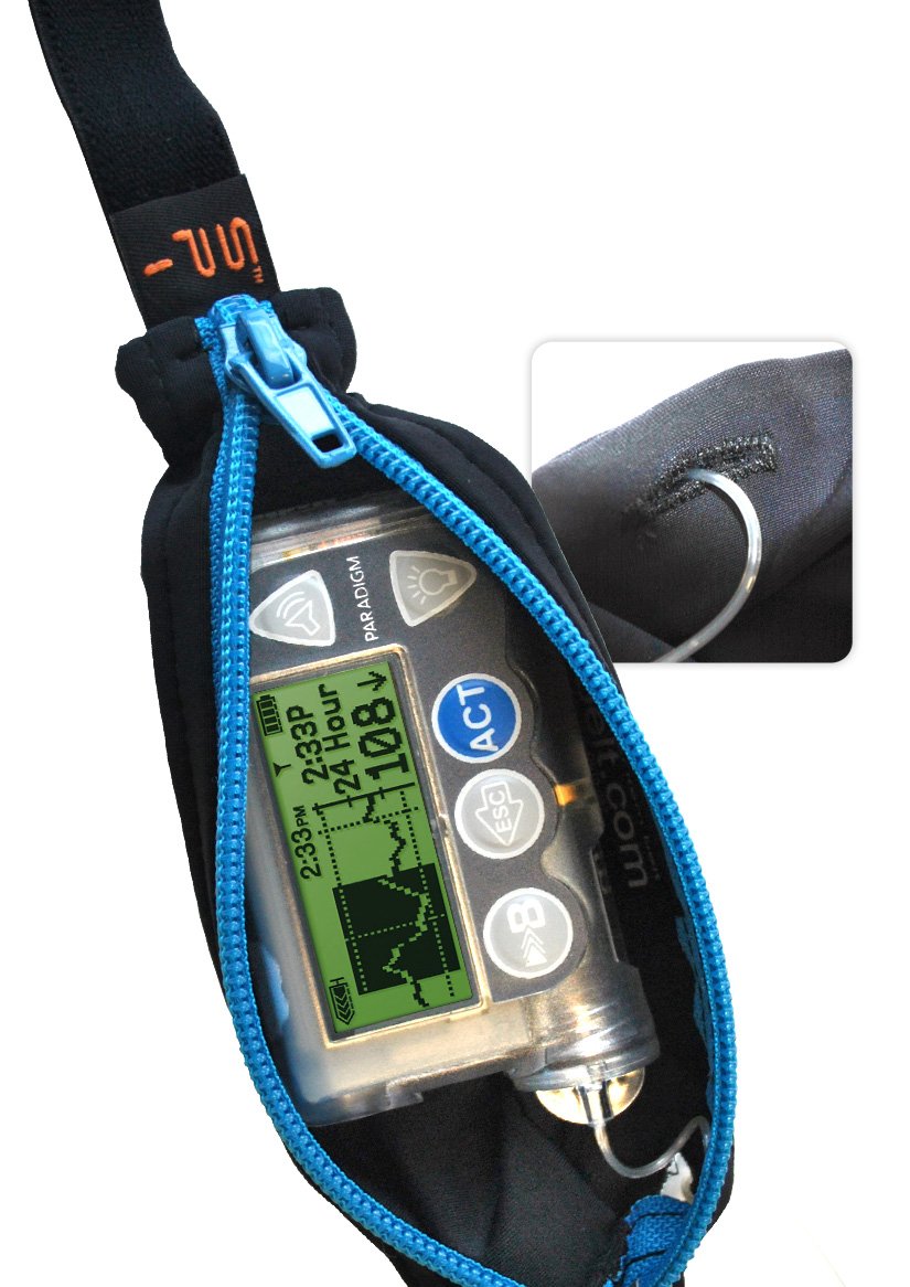 SPIbelt Diabetic Running Belt for Adults, Adjustable Waist, No Bounce, Expandable and Discreet Insulin Pump Pocket, No Logo Band, Black with Black Zipper