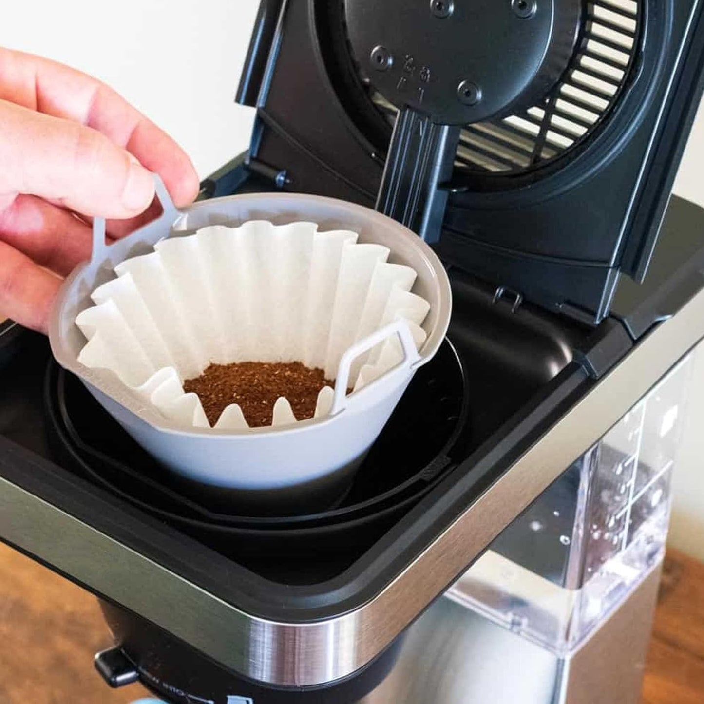 OXO Brew Coffee Filters - 100 Count Paper Filters for 8-Cup Coffee Maker | Compatible with Single-Serve Basket