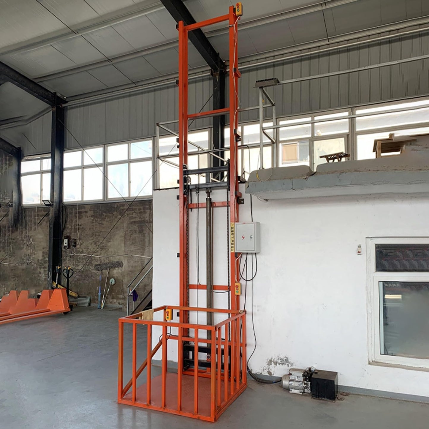 1 Ton (2200LB) Load Capacity Electric Lifting Platform, Small Home Elevator, Wall-Mounted Hydraulic Lifting Platform – Suitable for Factories, Logistics, and Residential Use.(9.8FT Lifting Height)